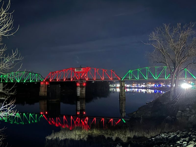 Opening Night Fills The Sky With 200 Dancing Drones