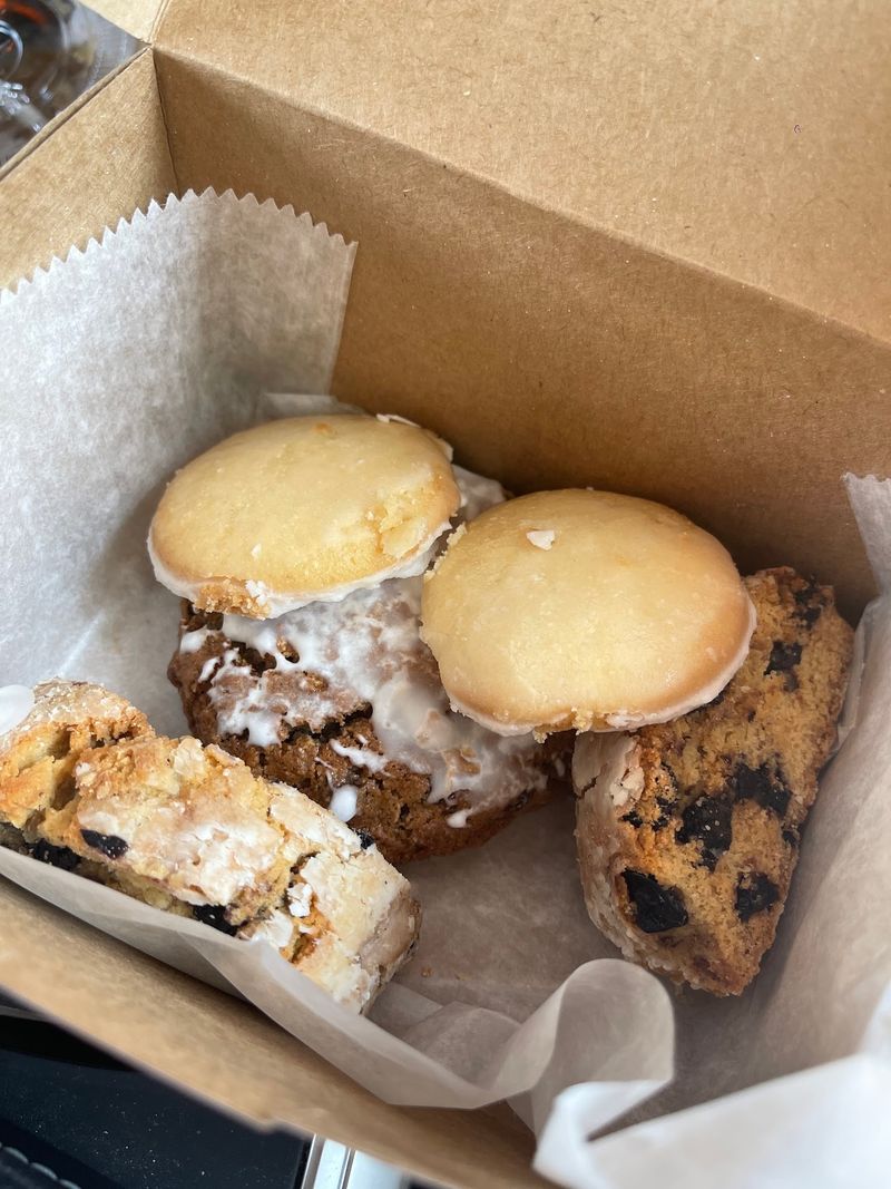 Fluffy Ricotta Cookies Won Over All Of Philly