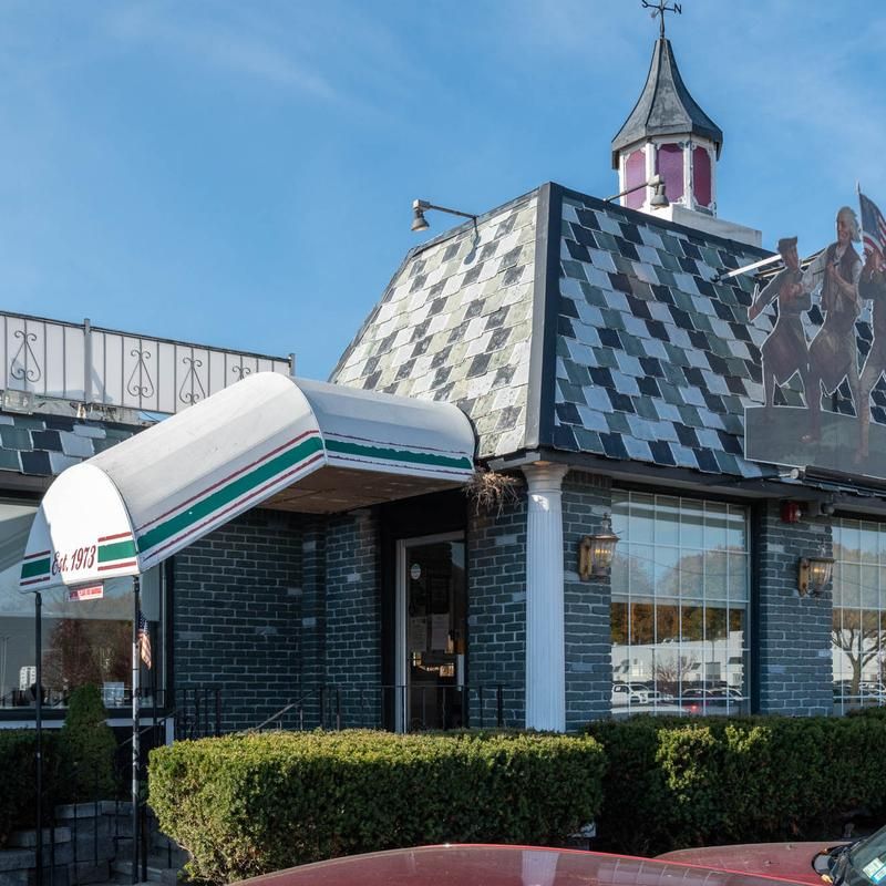 Easy To Reach, Open Late, And Ready For Your Whole Crew