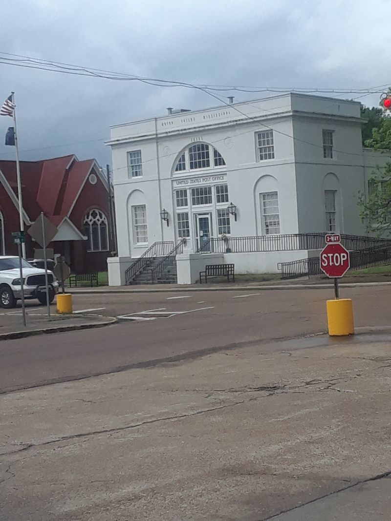 How the Tracks Built a Town