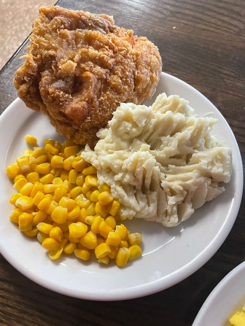 Fried Chicken That Steals The Whole Show
