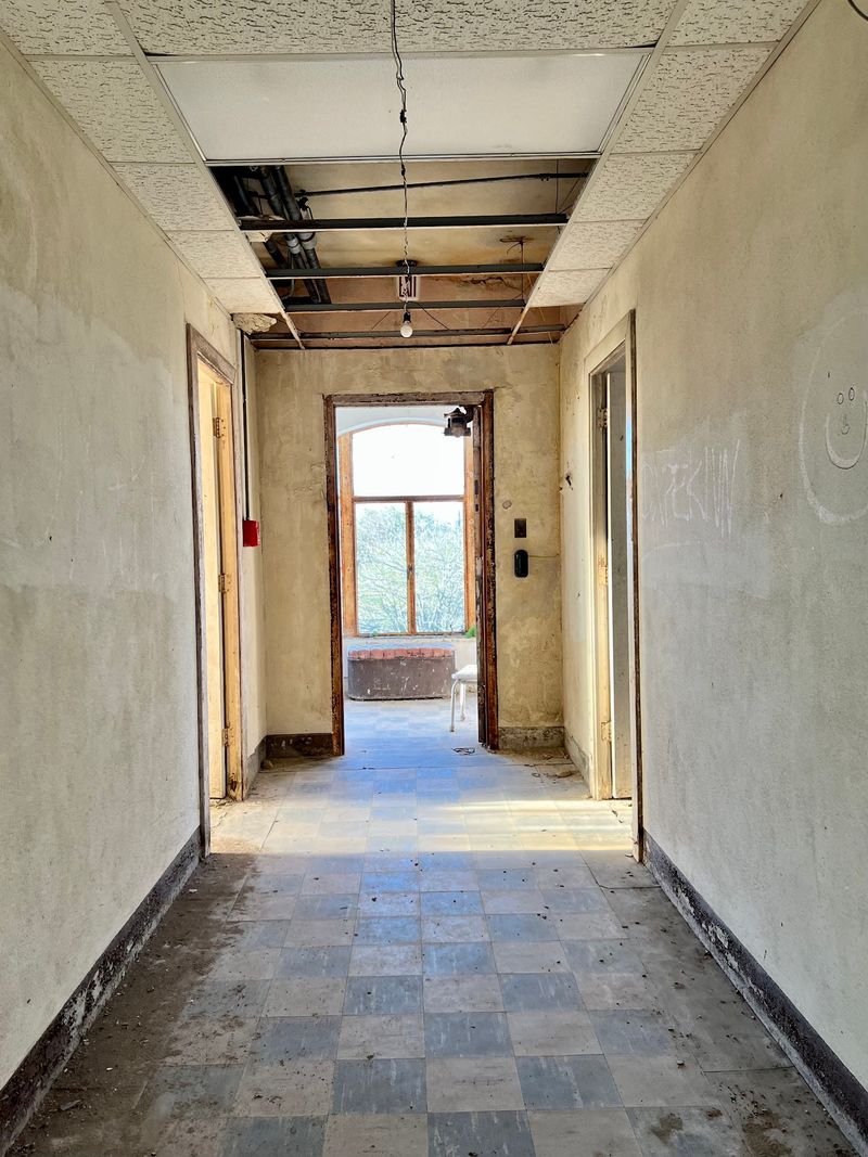 Why The Building Feels Older Than It Really Is