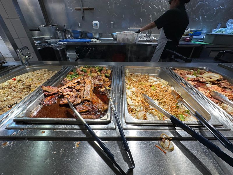 The Hot Food Side Keeps Everyone Happy