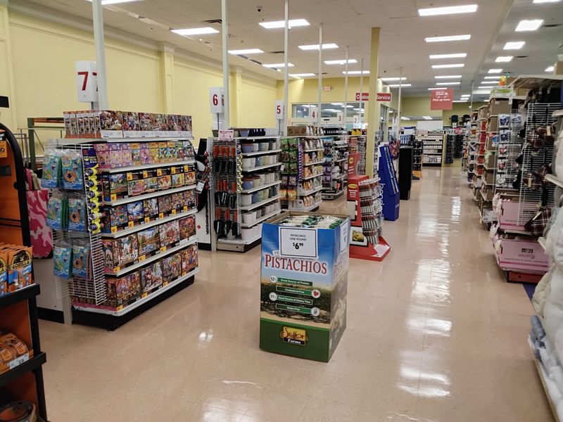 Ocean State Job Lot