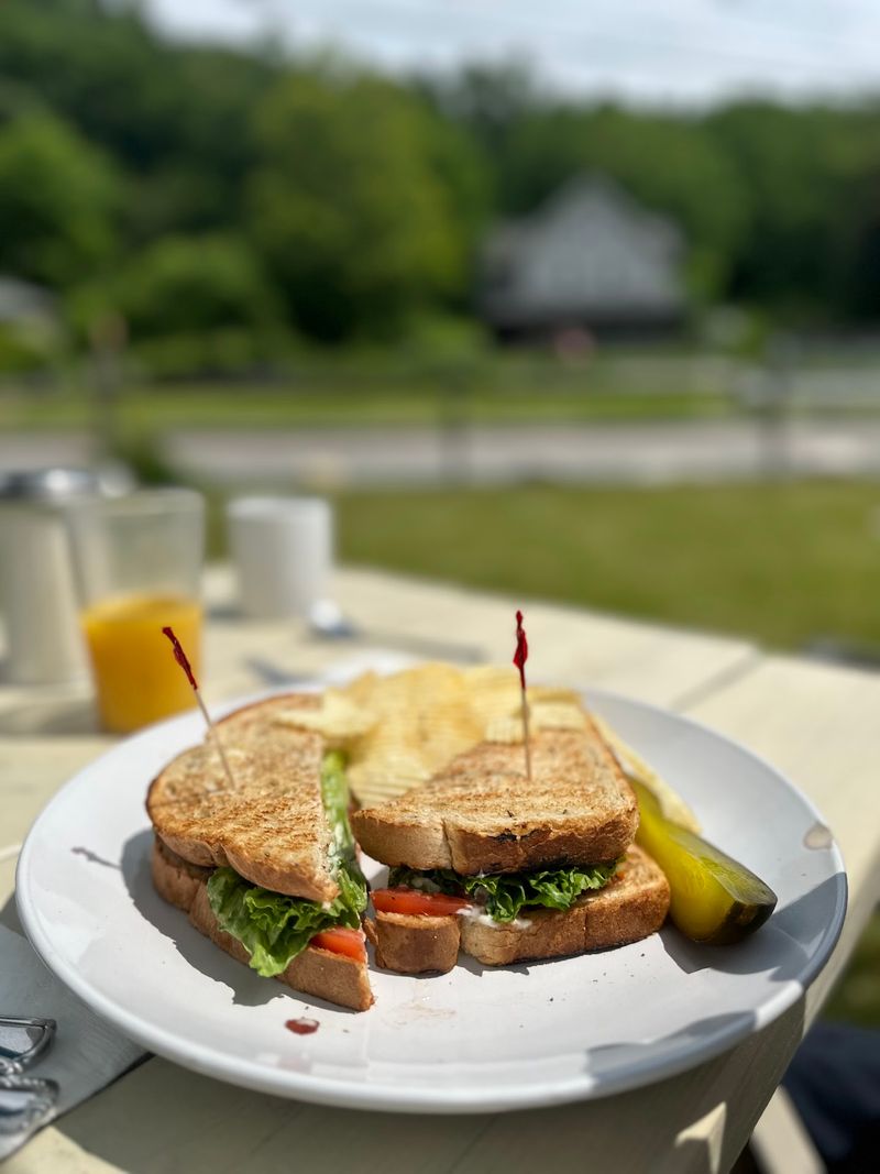 Renee's Diner