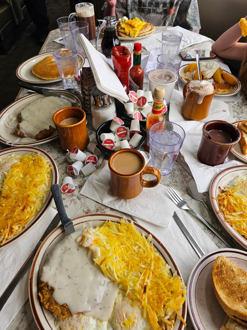 Angie's, Logan, UT