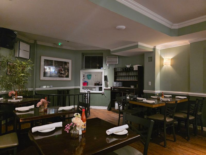 Sylvia's Restaurant - Harlem