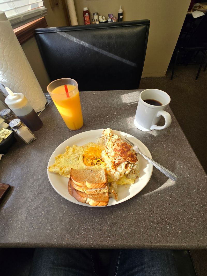 Friendly Servers And Food That Shows Up Fast