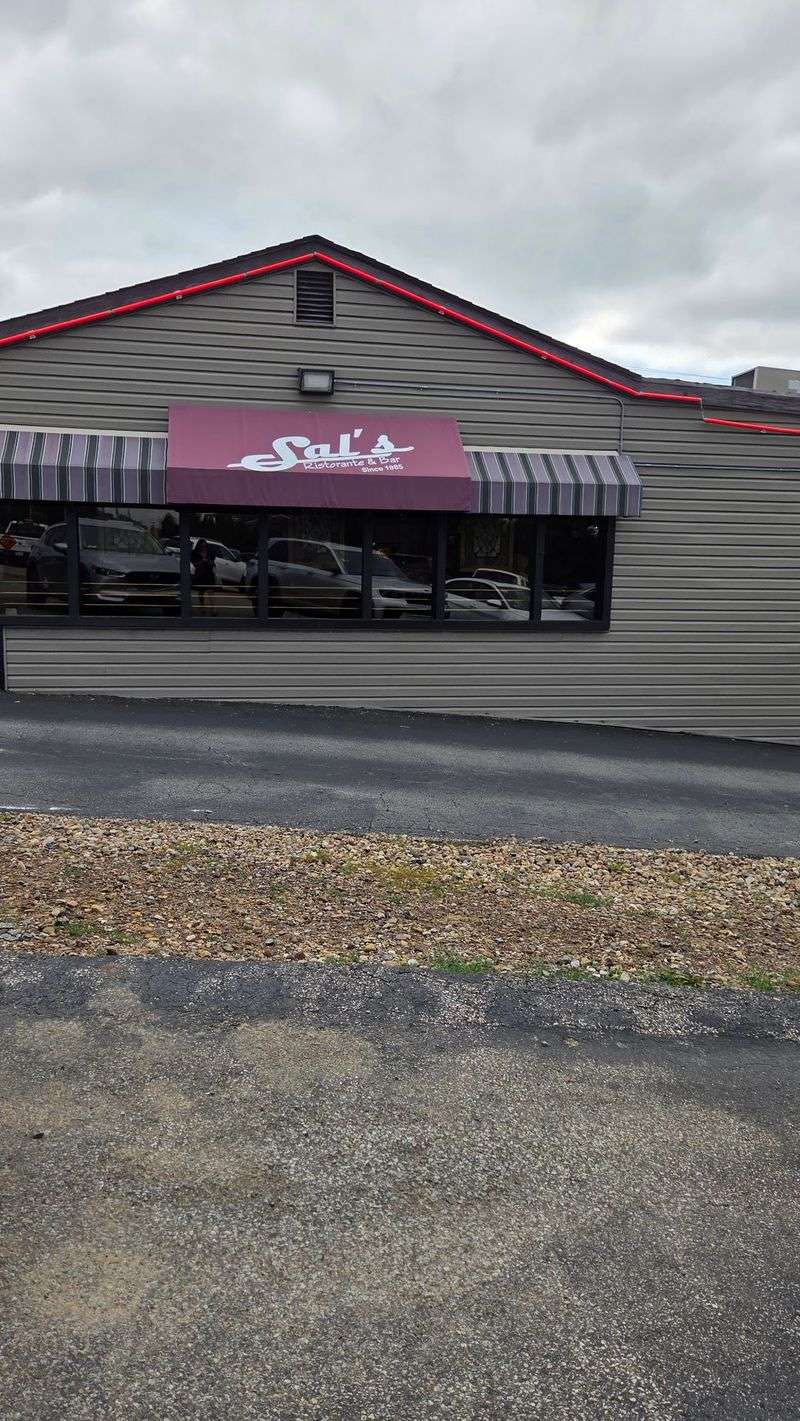 Sal’s Ristorante And Bar