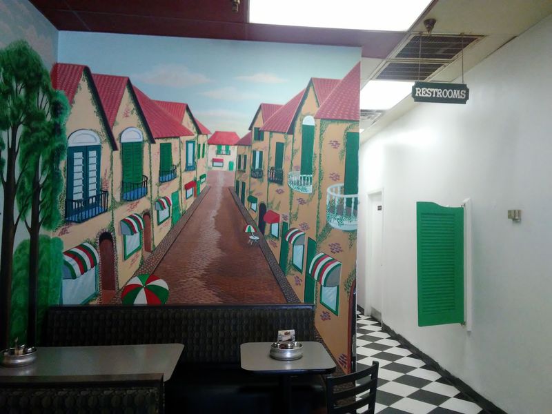 Hand-Painted Walls Give This Strip-Mall Shop Real Personality