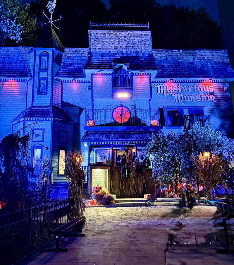 Mysterious Mansion