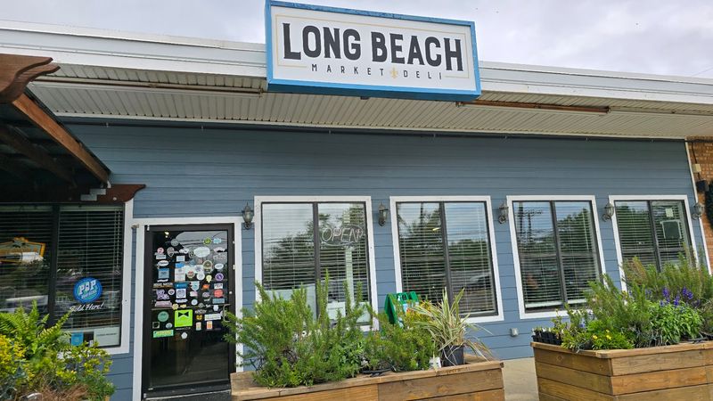 Long Beach Market & Deli, Long Beach, MS