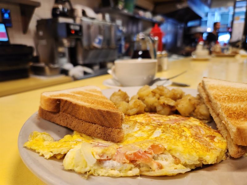 Omelets With Real Backbone