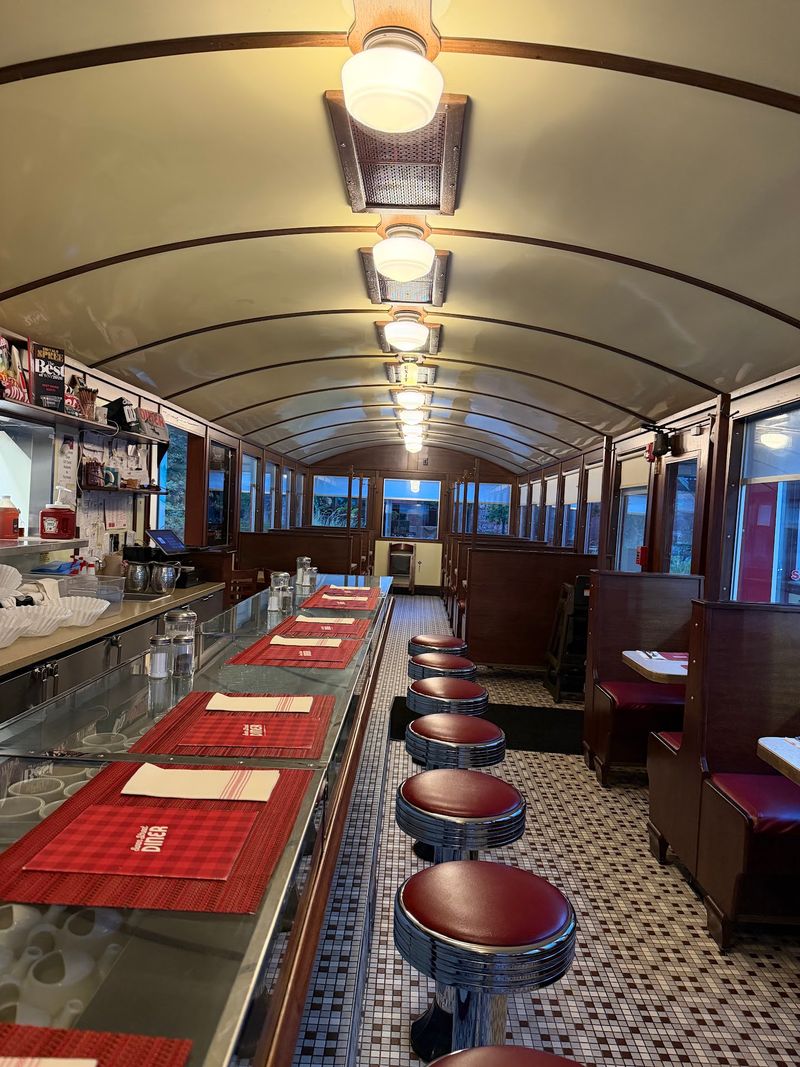 Swan Street Diner - Larkinville
