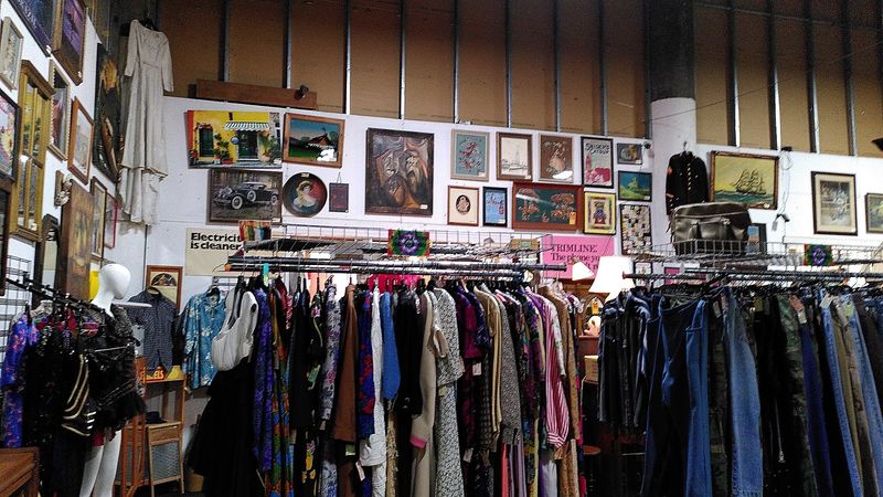 Your Closet Will Beg For These Vintage Clothing Racks