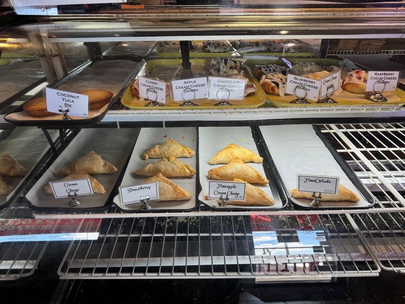 Le Bakery, Biloxi, MS