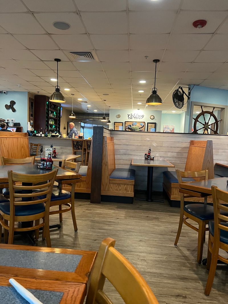 A Roomy Nautical Dining Room