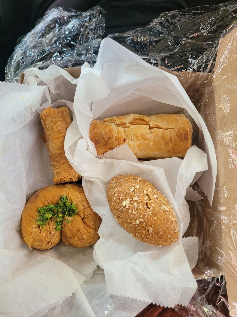 Plan Your Pastry Run Around These Hours