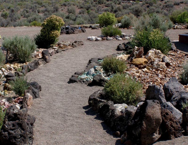 Opal Negra Mining, Virgin Valley, NV