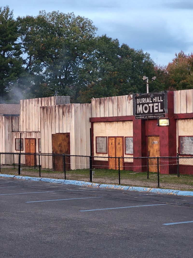 Plan Your Trip Before The Motel Plans It For You