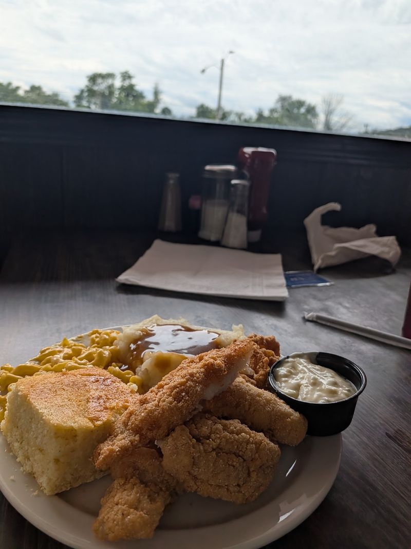 Save Room, Because Peach Cobbler And Banana Pudding Are Waiting