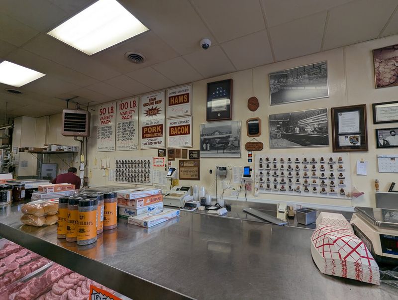 The Counter Crew Makes Questions Welcome
