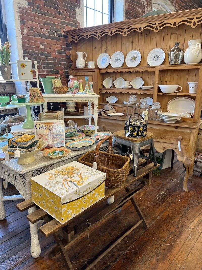 Canal Street Antique Mall
