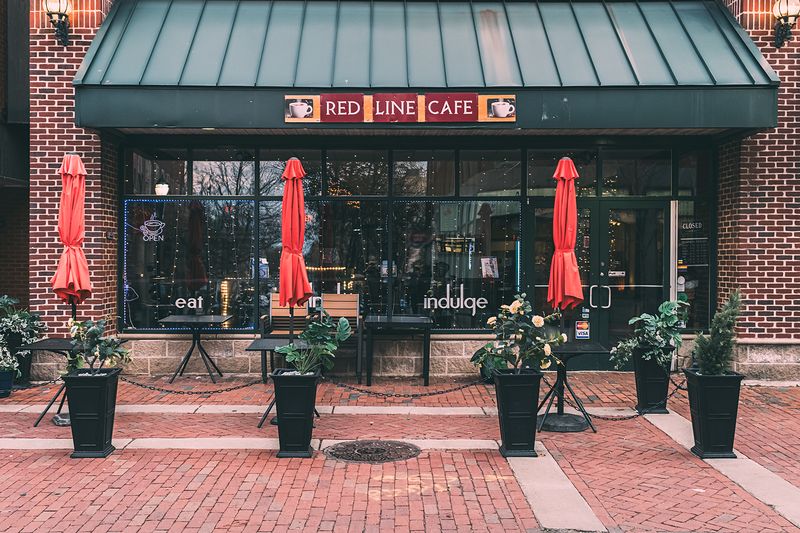 Red Line Cafe