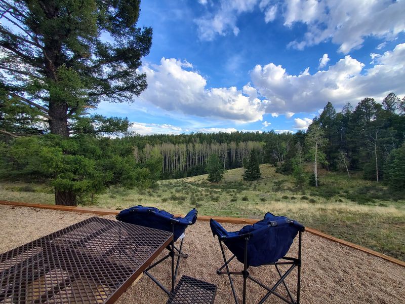 Log Cabins And Picnic Tables For Easy Stays