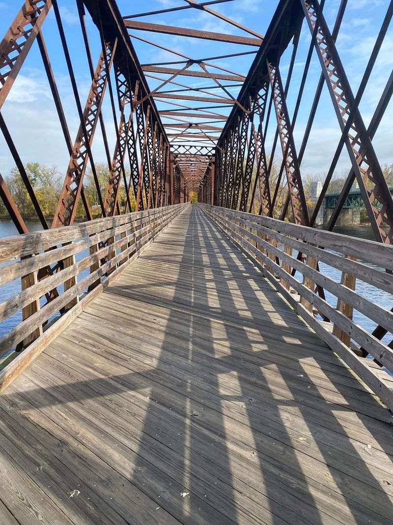 Norwottuck Rail Trail - Trail Head