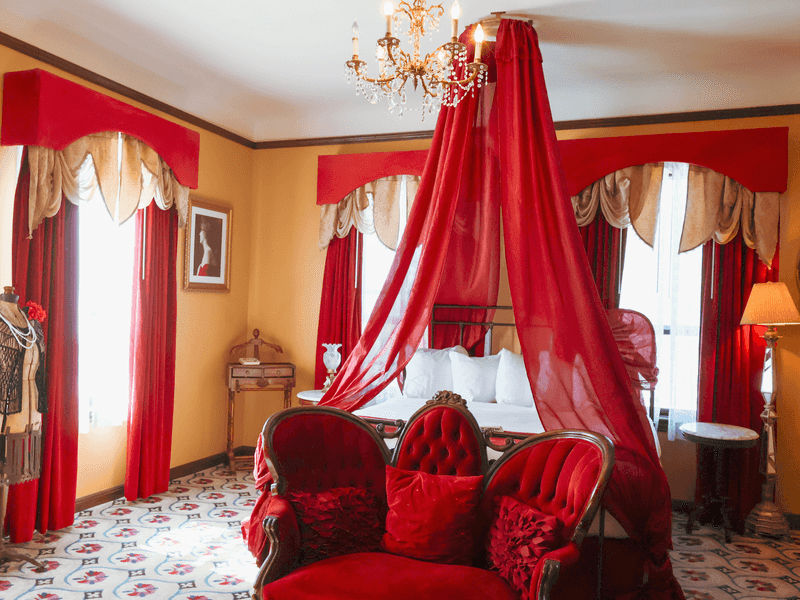 Rooms With Victorian Charm And Modern Comfort