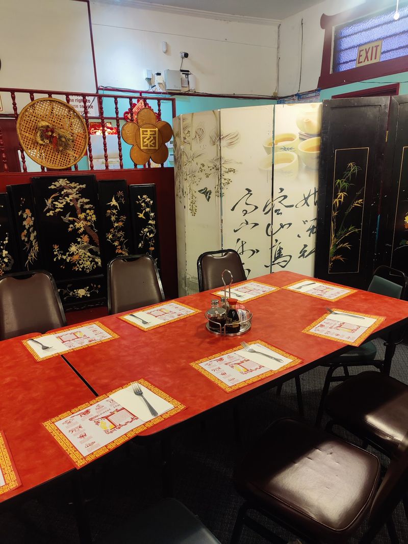 Ming's Restaurant
