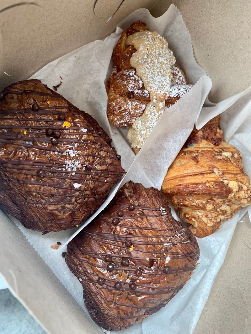 Weekend Specials That Give You A Reason To Go Early