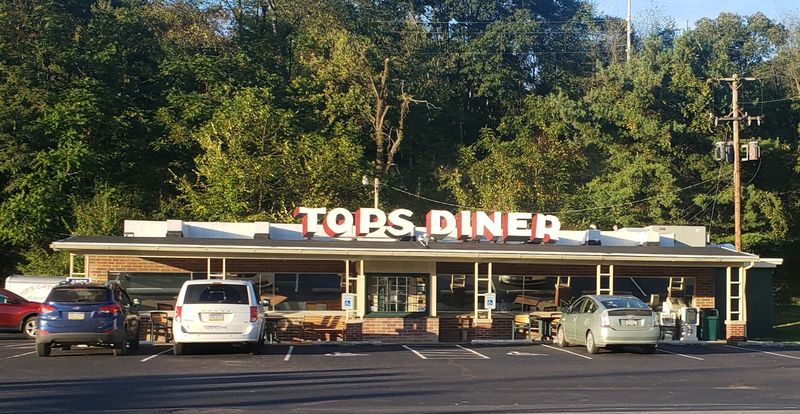 Tops Diner