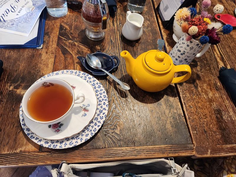 Over Fifty Teas To Choose From