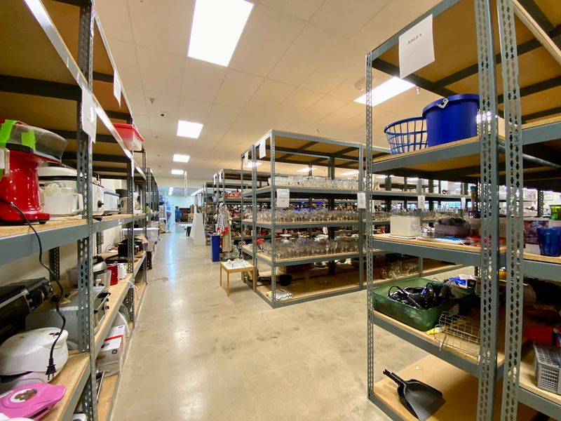 Clean Aisles, Easy Browsing