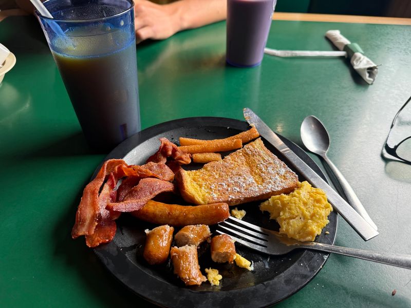 Why Breakfast Draws The Early Crowd
