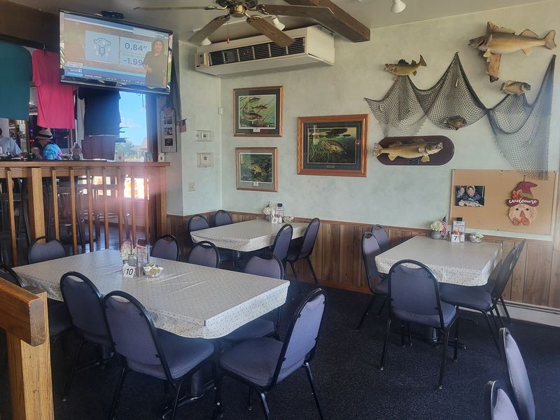 Why This Lakeside Classic Deserves A Spot On Your List