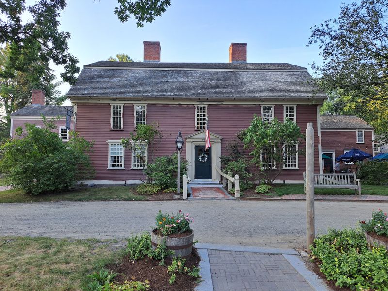 Longfellow's Wayside Inn