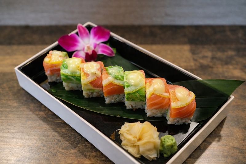 Moshi Moshi Sushi And Ramen - Long Beach