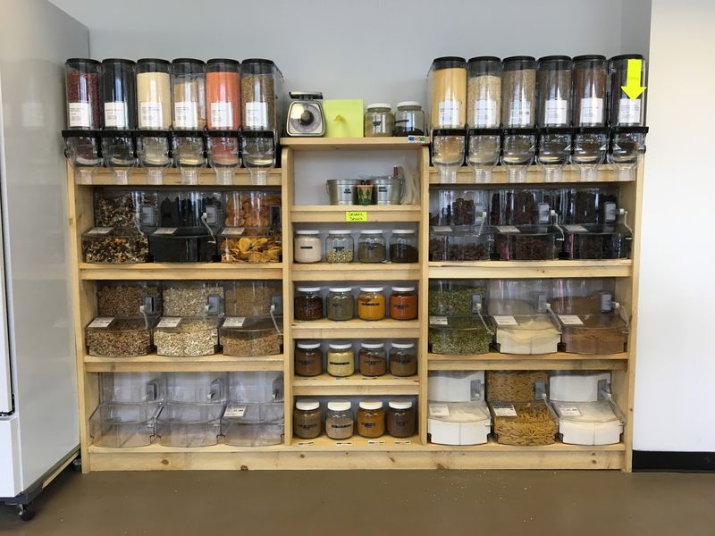 Rolling Grocer 19, Hudson, NY