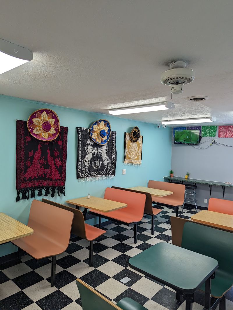 El Rinconcito Mexican Grill
