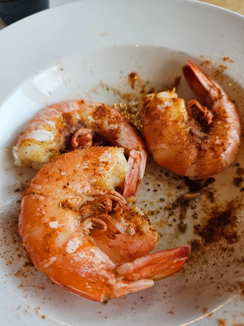 Shrimp Lovers, Grab A Seat