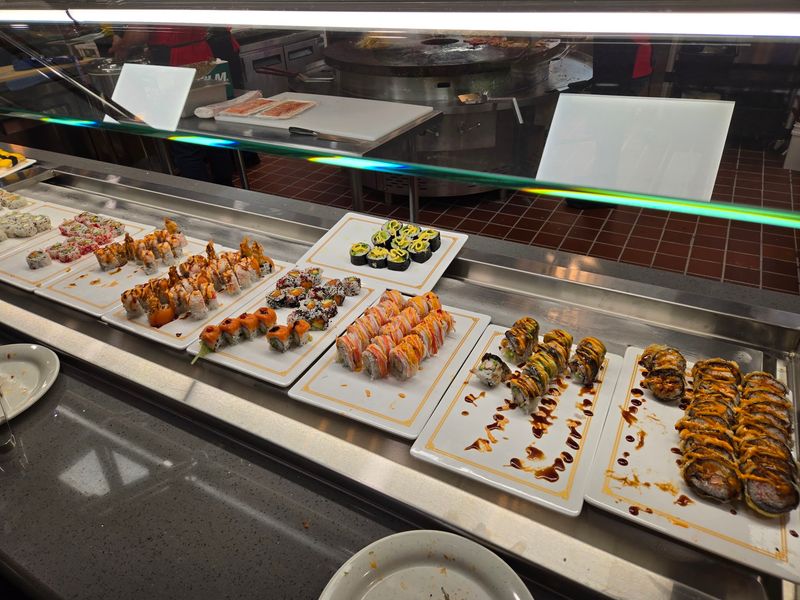 Lunch Or Dinner? Here Is How To Time Your Visit