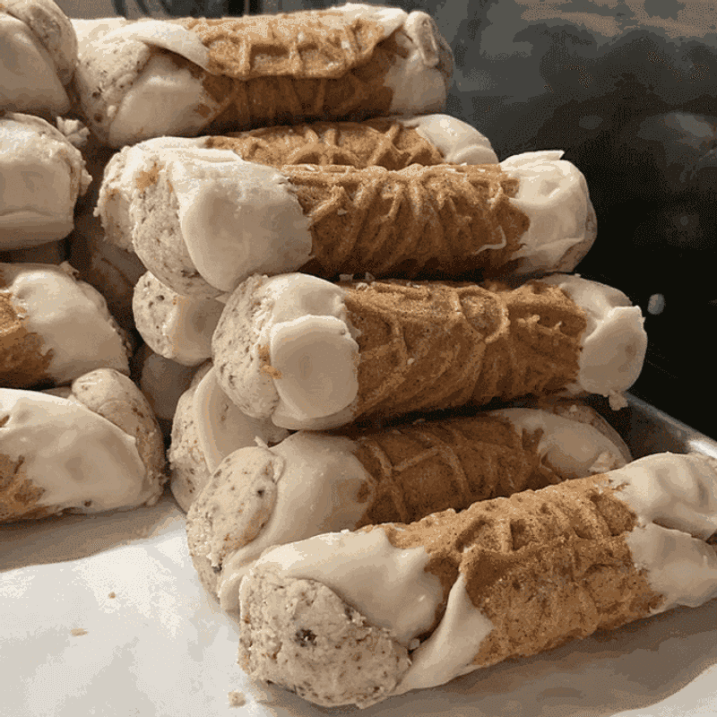 Cannoli That Earn Their Boston Spot