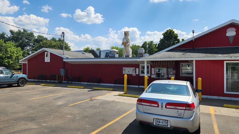 Maple Lawn Dairy