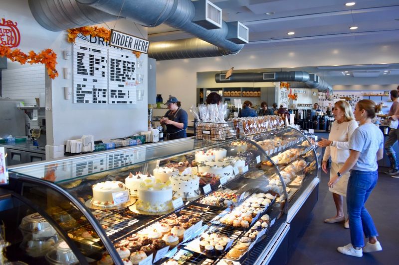 A Neighborhood Bakery With Deep Local Roots