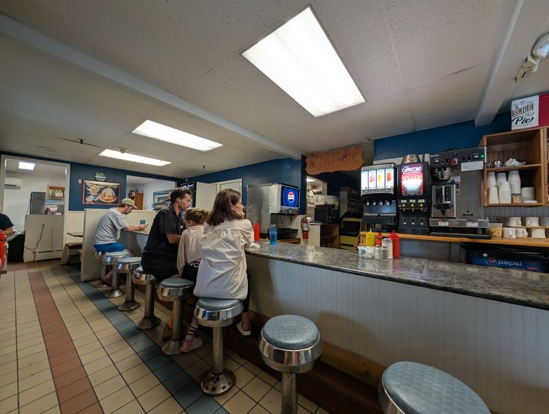 Noon Mark Diner - Keene Valley