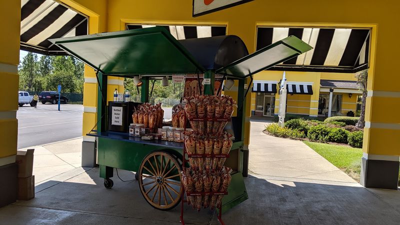 Food Trucks and a Revived Food Hall