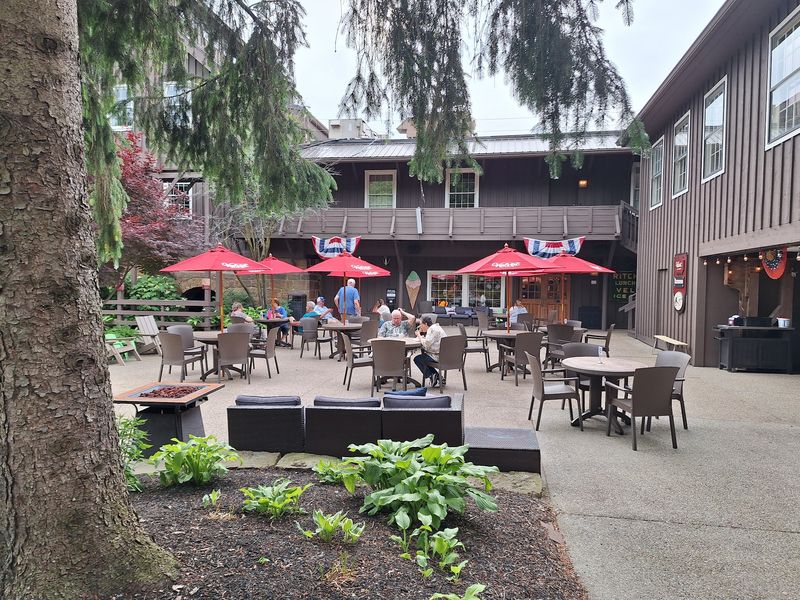 Room To Roam, Picnic, And Play